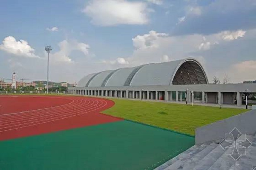 綿陽市奧林匹克體育學(xué)校學(xué)費(fèi)貴嗎？