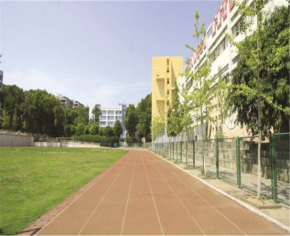 廣元實驗中學(xué)學(xué)校詳細(xì)地址在什么地方？