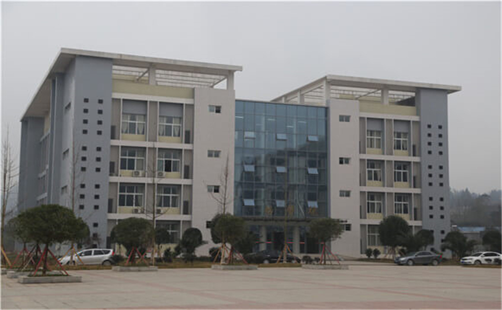 巴中市第五中學(xué)學(xué)校環(huán)境怎么樣？