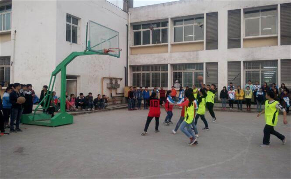 巴中市第五中學(xué)詳細地址在什么地方？