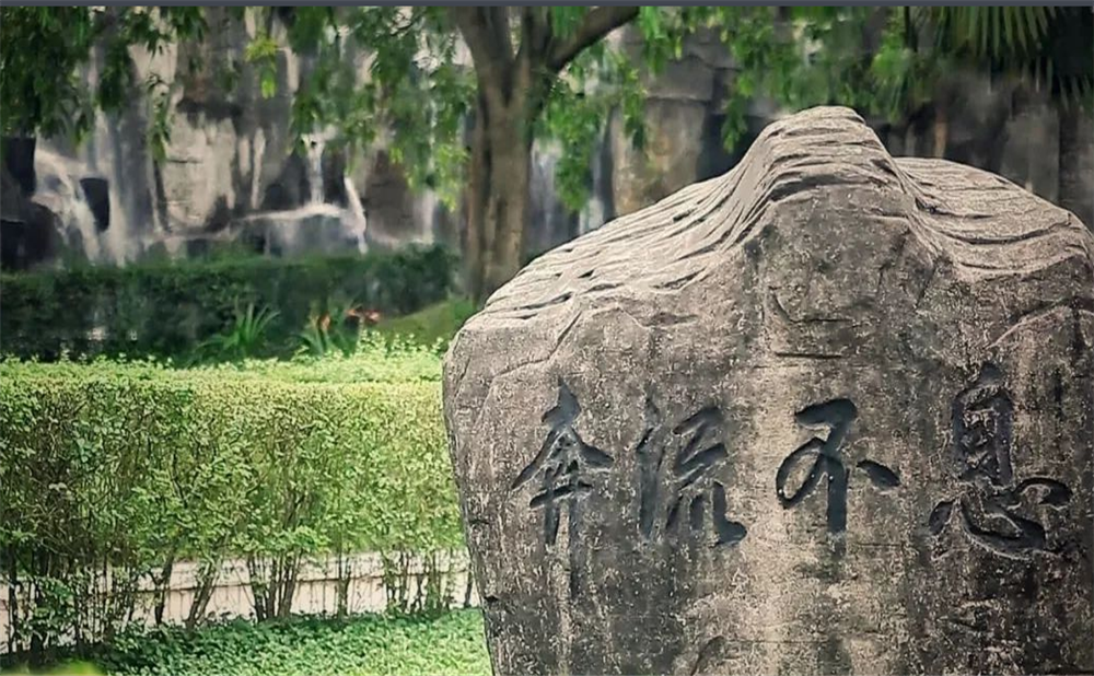 資中球溪高級中學學校環(huán)境怎么樣？