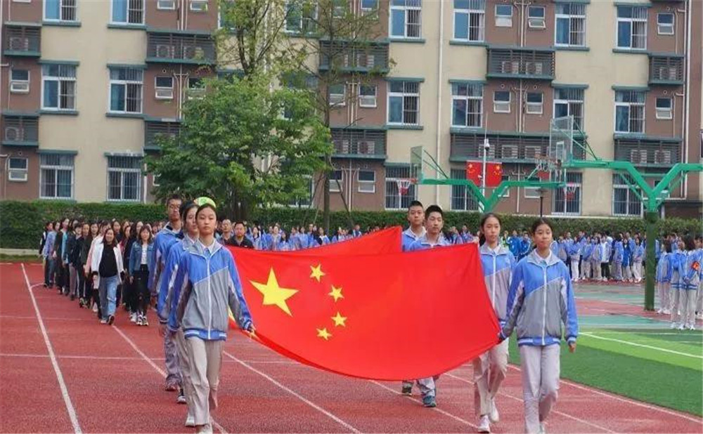 四川師范大學(xué)實驗外國語學(xué)校怎么樣？
