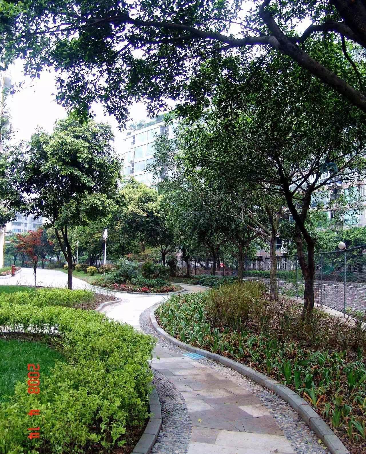 成都十八中去年的錄取分?jǐn)?shù)線是多少？