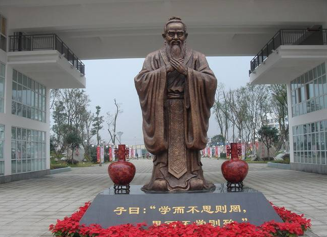 溫江中學(xué)2020年的招生計(jì)劃是多少？