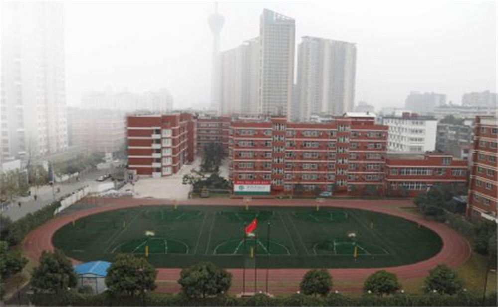 北師大成都實(shí)驗(yàn)中學(xué)的高中住宿怎么樣？