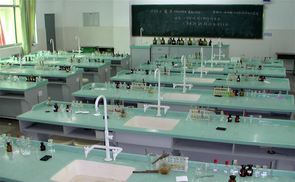 升庵中學(xué)近三年的錄取分?jǐn)?shù)是多少分？