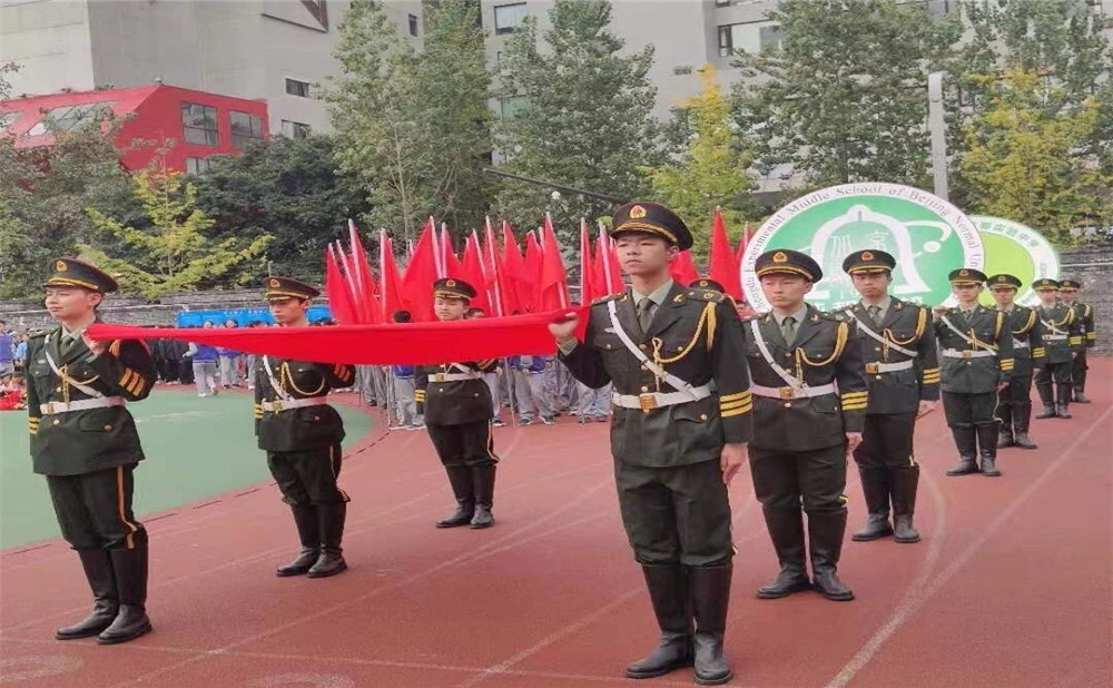 北師大成都實驗中學錄取分數(shù)線是多少？