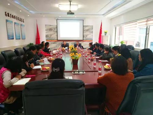 成都鐵路中學(xué)的錄取分?jǐn)?shù)線是多少？