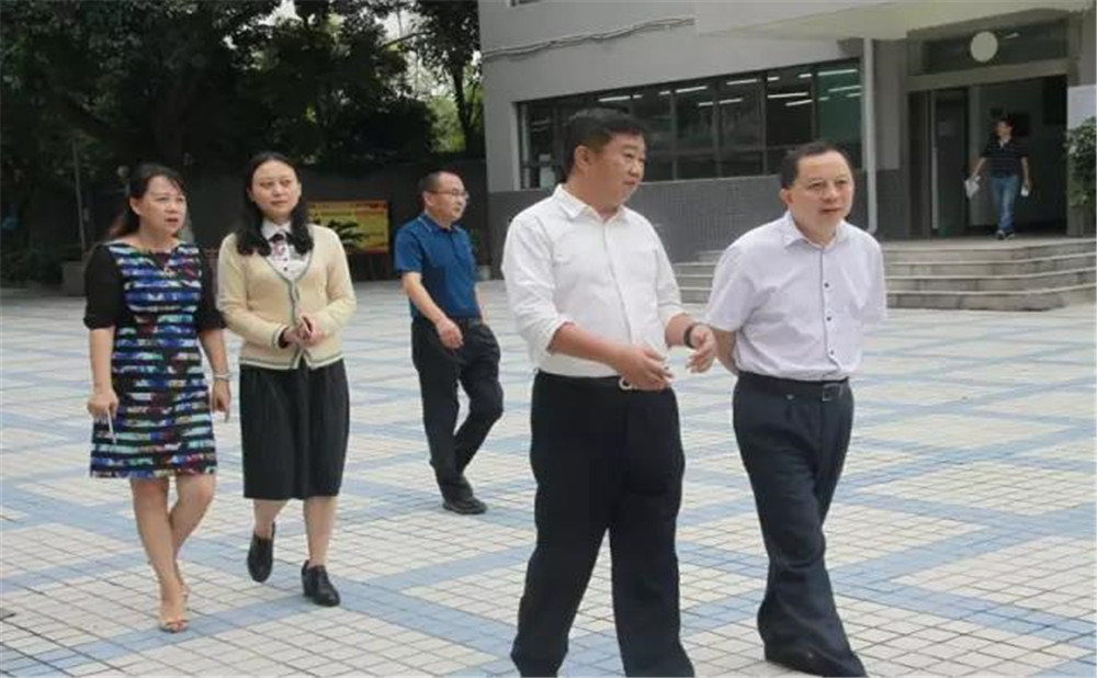 2020年鹽道街外國語學(xué)校計劃招多少人？