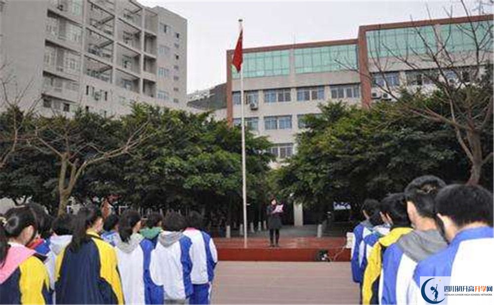 成都高新實驗中學(xué)高中歷年來的分?jǐn)?shù)線是多少？