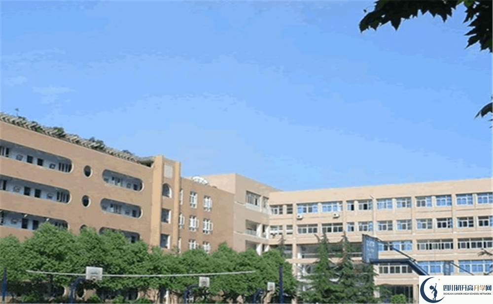 成都大學(xué)附屬中學(xué)的學(xué)校地址在哪里？