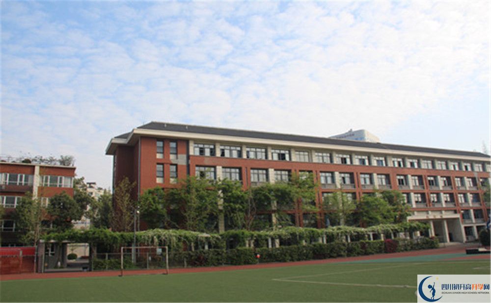 成都七中八一學(xué)校2020年錄取條件是什么？
