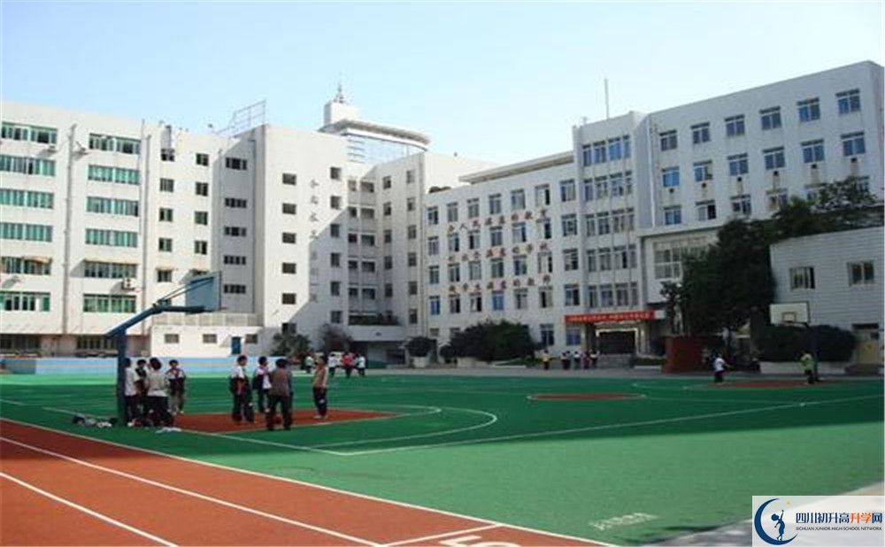 成都市西北中學(xué)2020年高中部入學(xué)條件是什么？