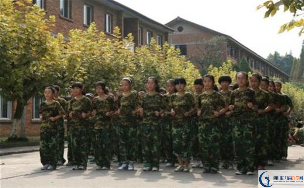 石室聯(lián)合中學(xué)蜀華分校招生考試科目是什么？