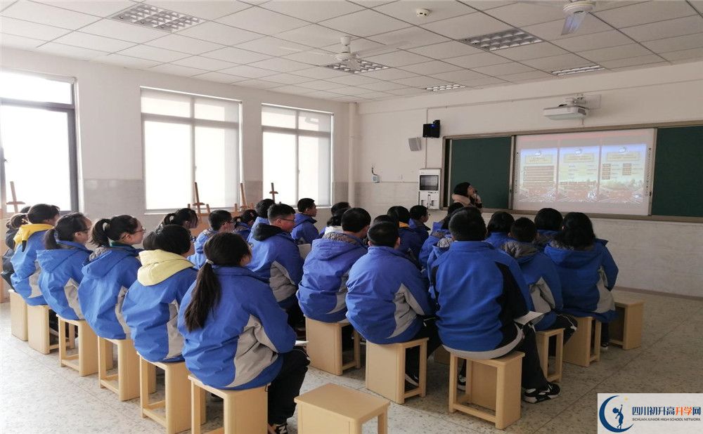 成都市第四十九中學(xué)初升高難不難？