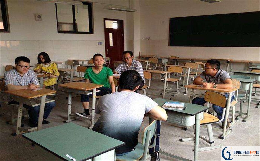 成都實驗中學(xué)2020年外地生學(xué)費(fèi)是多少？