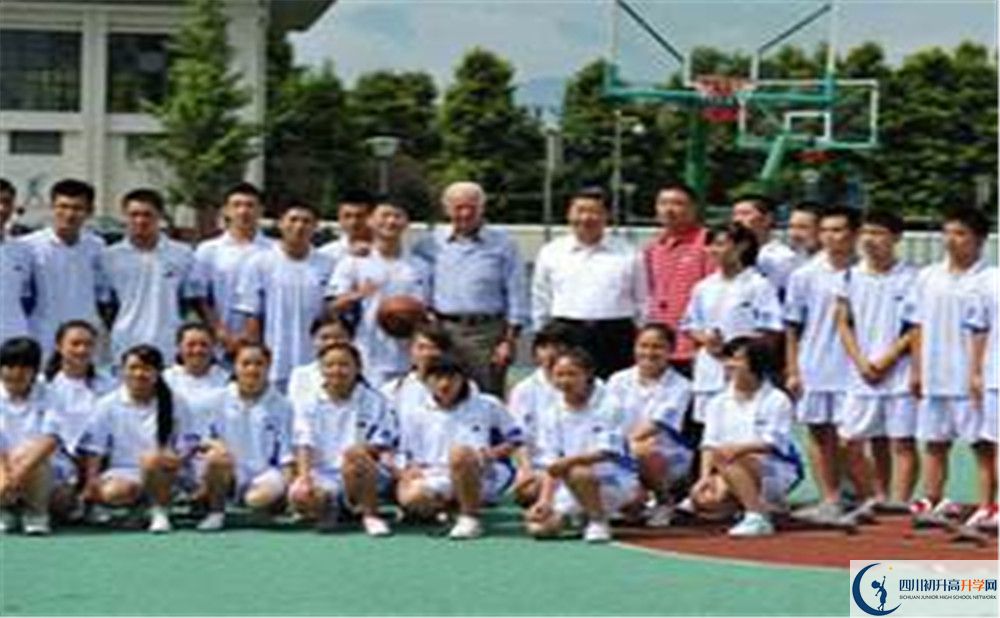 2020青城山高級中學(xué)初升高分班考試題？