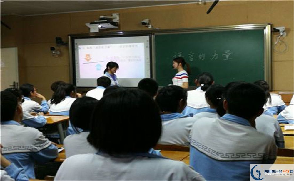 華潤高級(jí)中學(xué)2020年高三文綜測試題難嗎？