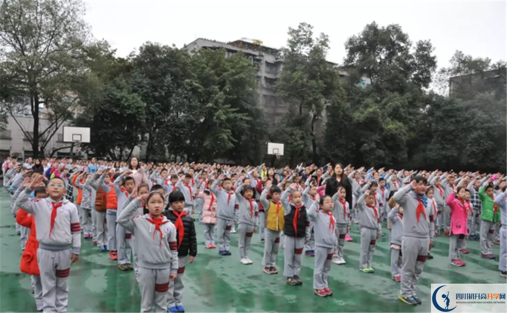 成都市石室聯(lián)中蜀華分校軍訓多久？