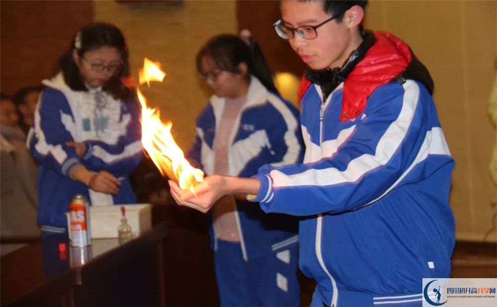 2020成都華西中學(xué)二診數(shù)學(xué)試題答案在哪看？