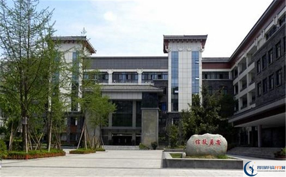 成都市西北中學(xué)2020年高考人數(shù)是多少？