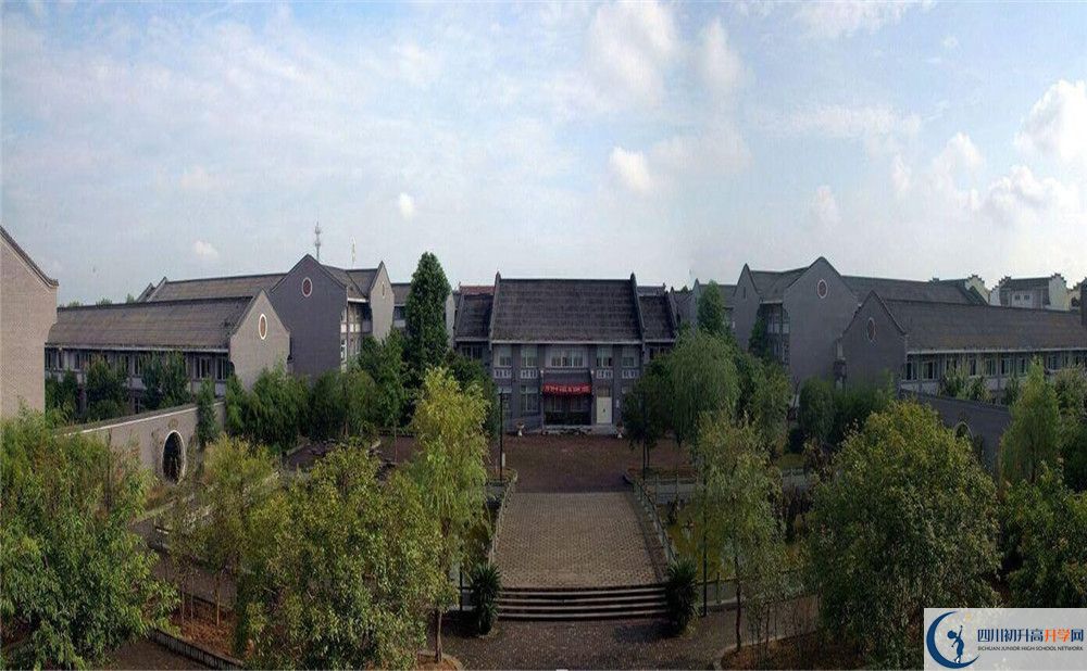 安仁中學今年的錄取條件是否有變化？