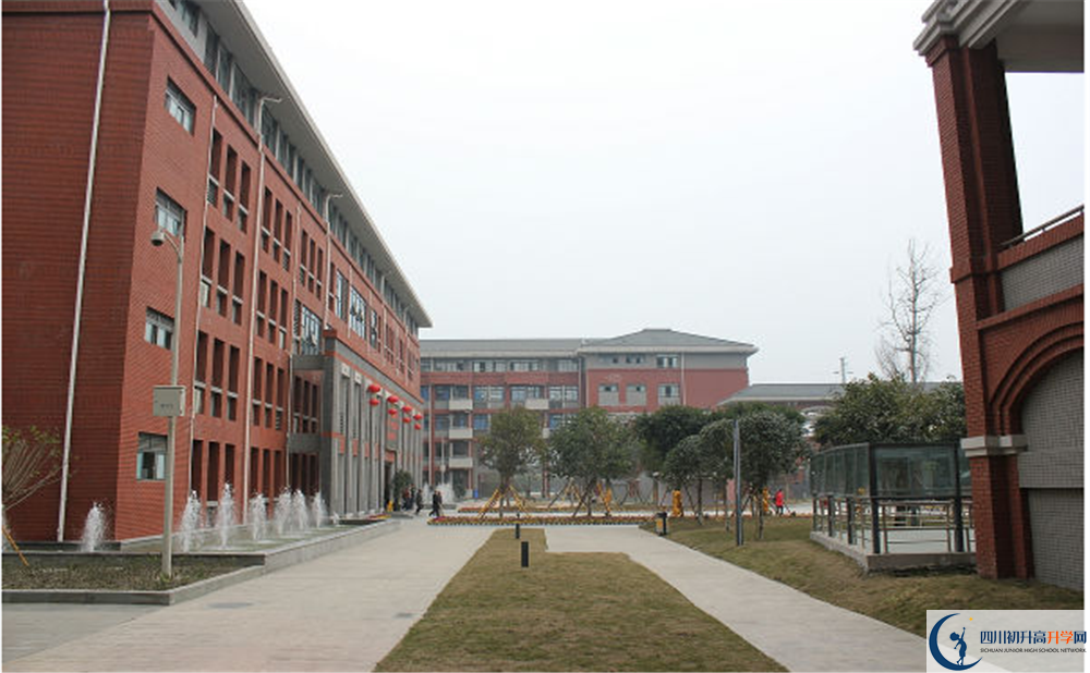 2020西昌市第一中學(xué)錄取線是否有調(diào)整？